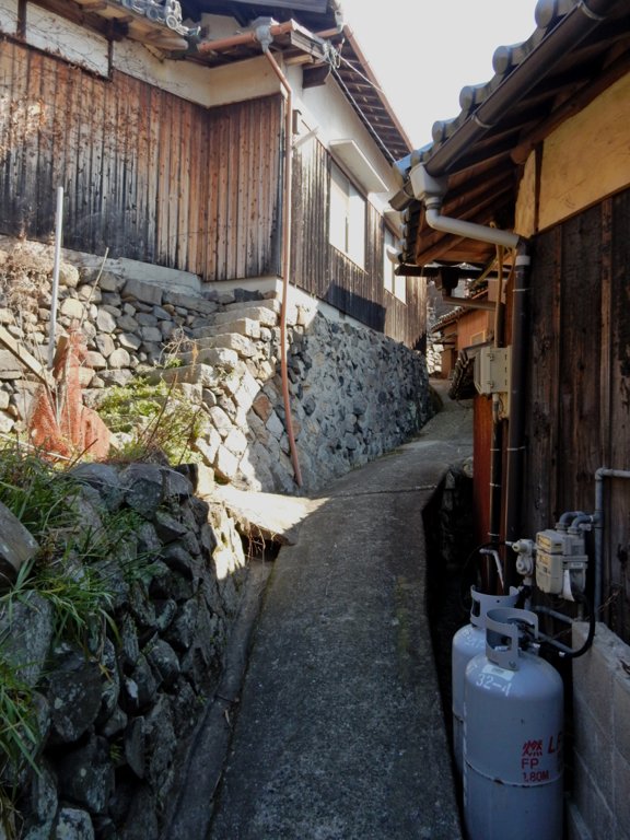 Lanes in village in Ogijami