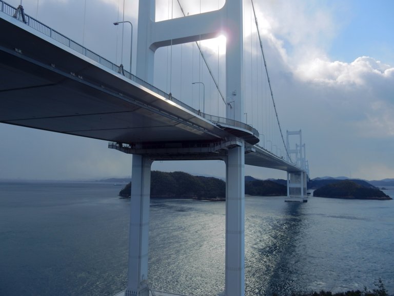 Kurushima Kaikyou Bridge close-up